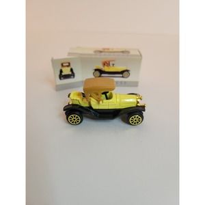 NIB Vintage Reader's Digest Collector Peerless #211 1:64 Diecast Model Car